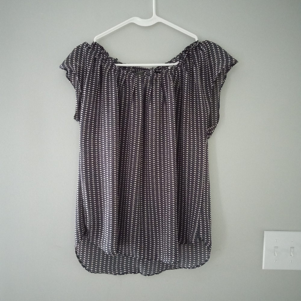 Lauren Conrad blue cap sleeve blouse